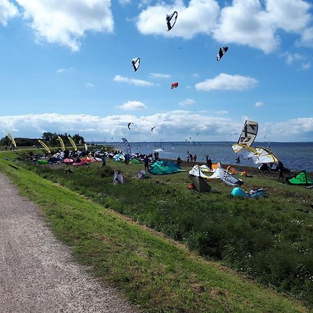 Knusthof Lafrenz - Brueckenblick Appartement Fehmarn Buitenkant foto